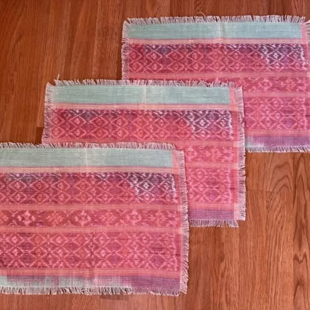 Vtg Southwest Aztec Pattern Placemats Pastel Colors Fringed Edges Set of 3